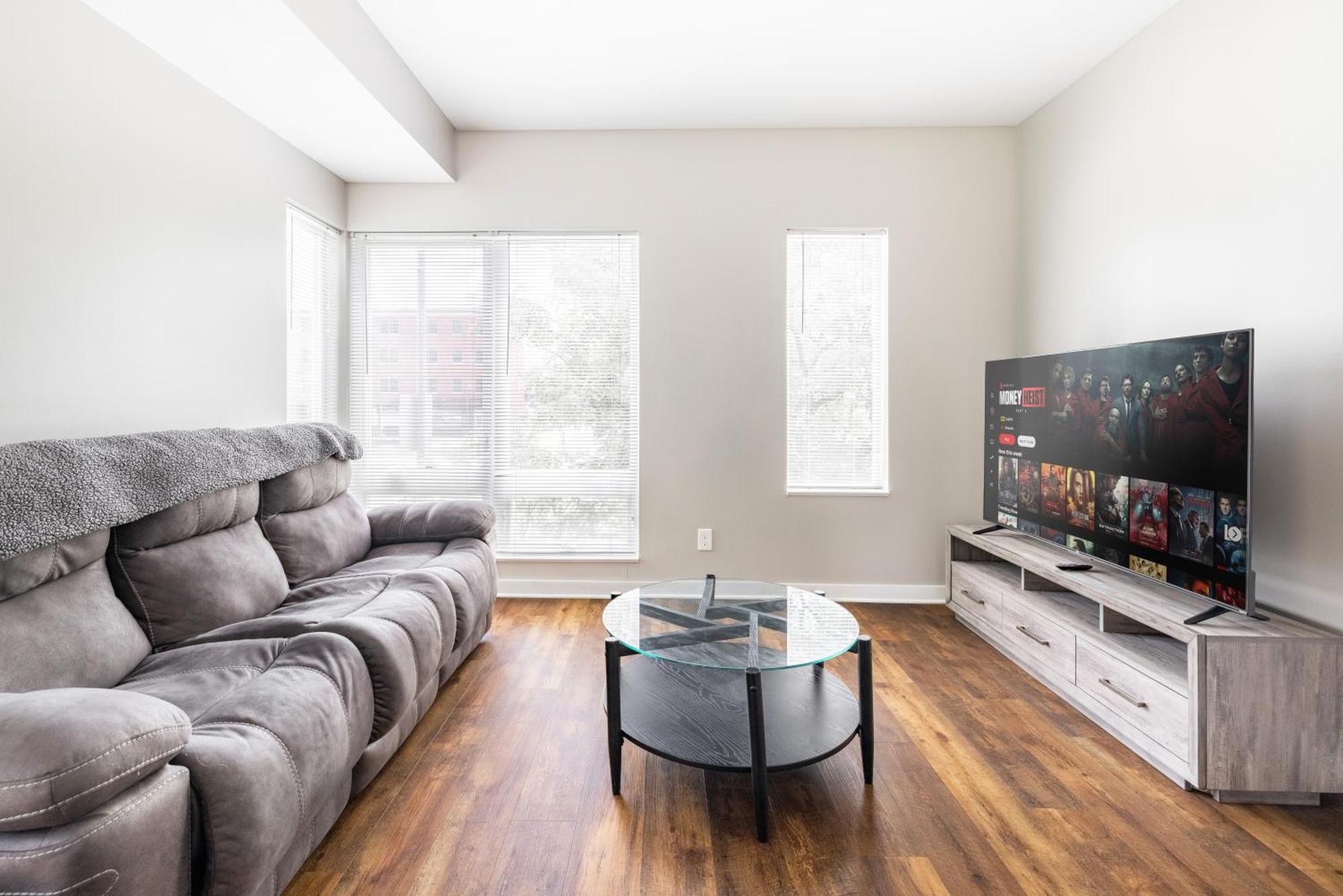 Luxury Downtown Townhome Unit 14 كليفلاند المظهر الخارجي الصورة