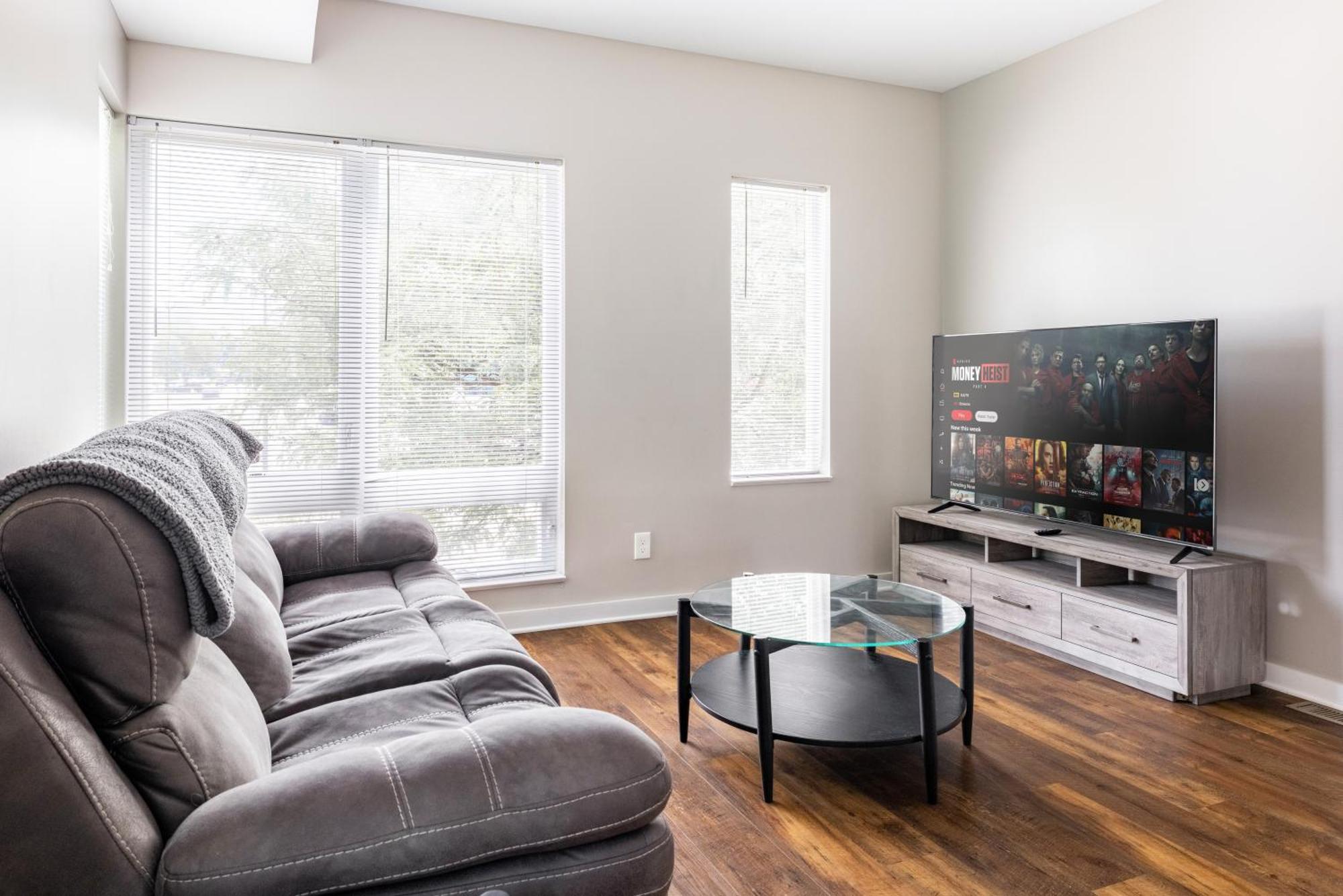 Luxury Downtown Townhome Unit 14 كليفلاند المظهر الخارجي الصورة