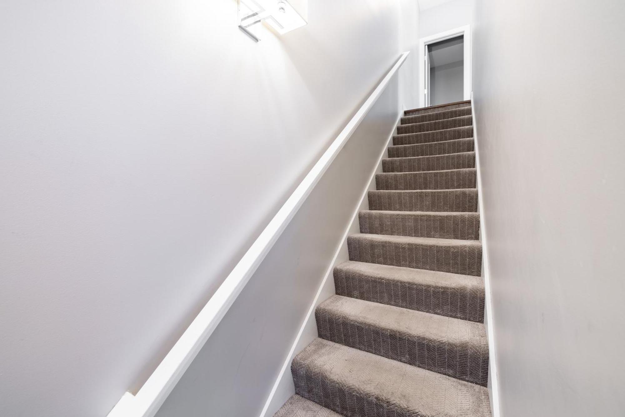 Luxury Downtown Townhome Unit 14 كليفلاند المظهر الخارجي الصورة